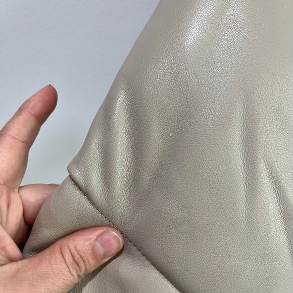 Abercrombie Vegan Leather Puffer Jacket Size M Neutral Beige Cropped Winter - Picture 8 of 9